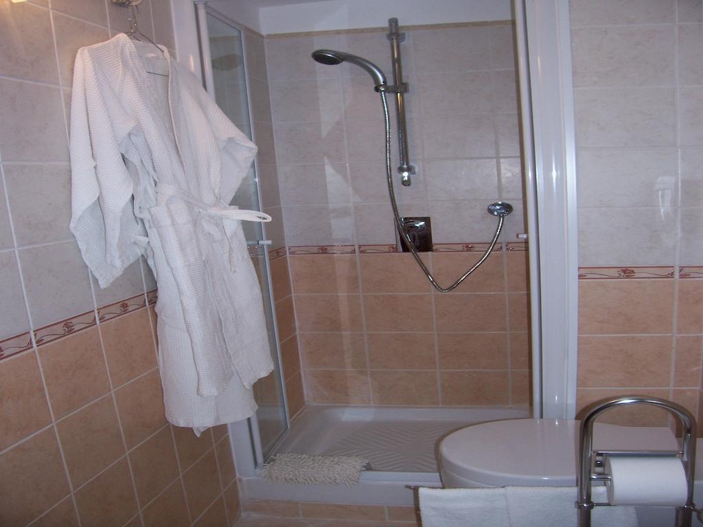 Apartamento Il Giglio Rosso Nápoles Habitación foto